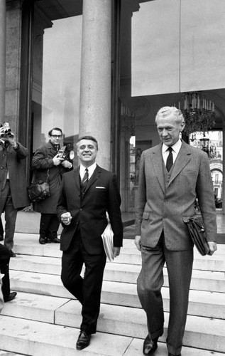 Robert boulin minister the - robert, of